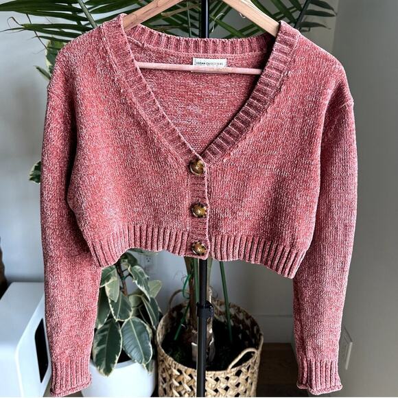 Urban Outfitters Pink Chenille Cropped Cardigan Sweater S | Cozy Soft Y2K - Picture 1 of 8
